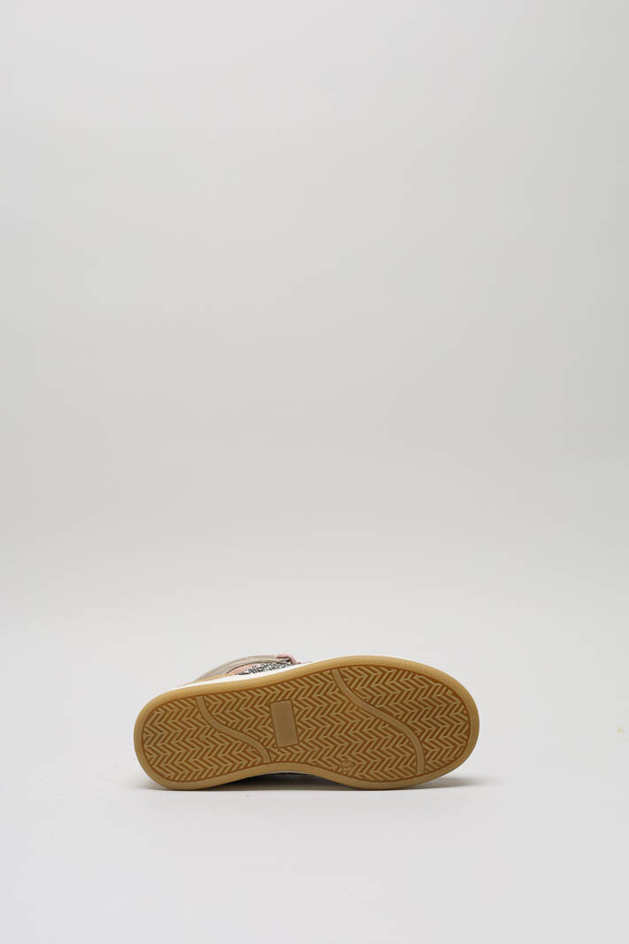 zoom in on Kaki Sneaker image Kaki Sneaker image