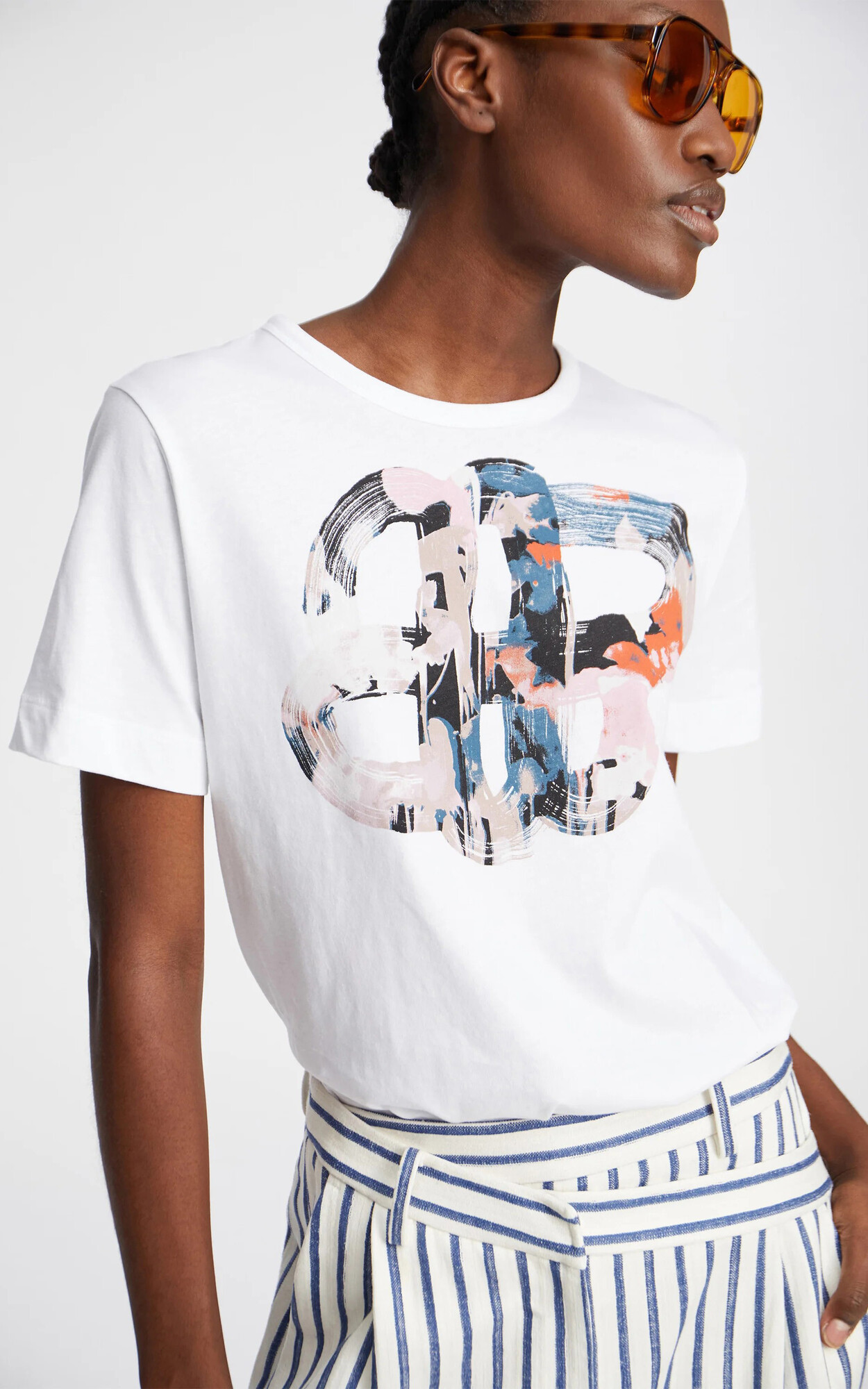 zoom in on Wit T-shirt/top image Wit T-shirt/top image