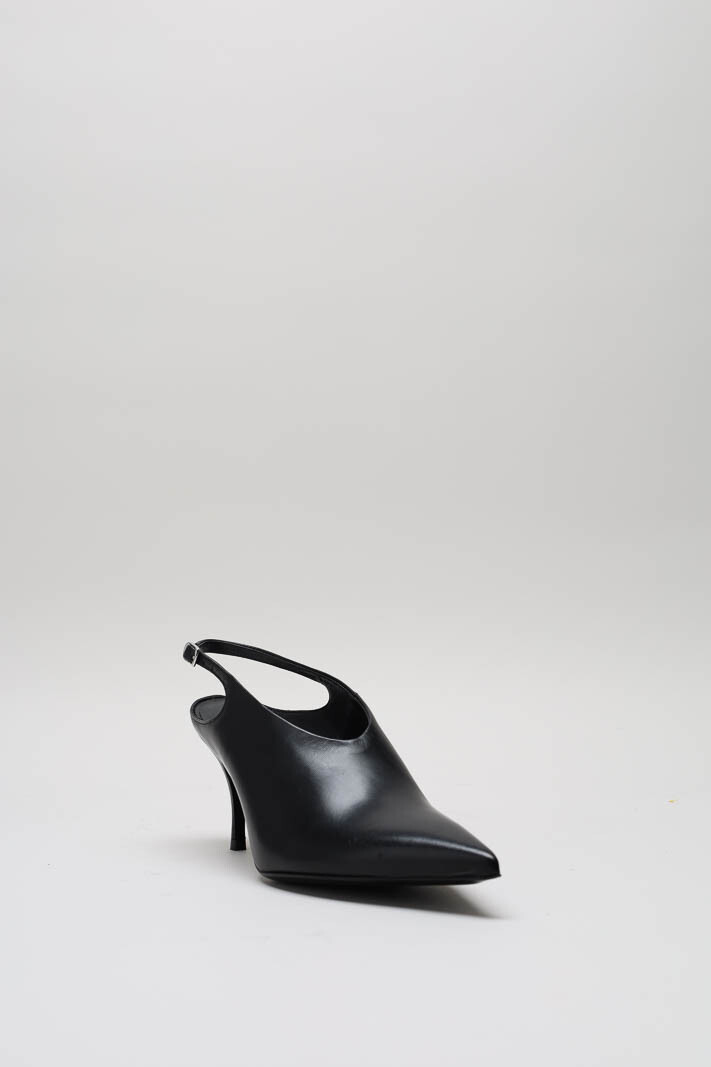 Zwart Pump