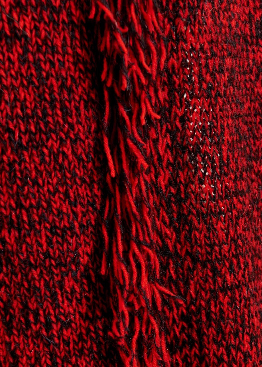 zoom in on Rood Sjaals image Rood Sjaals image