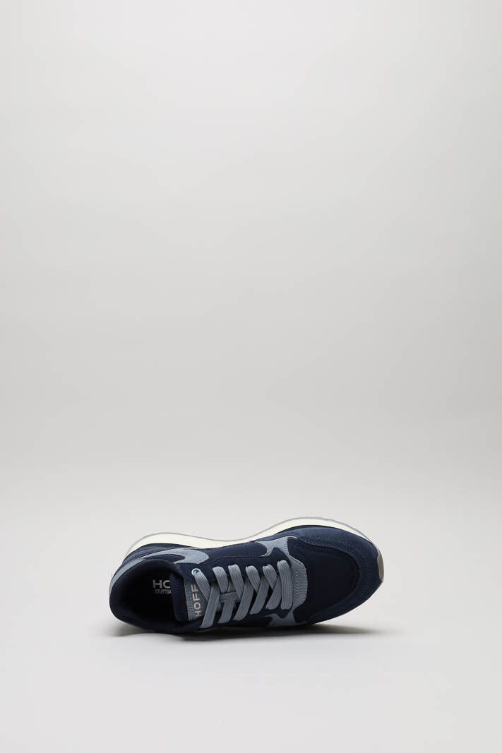 zoom in on Blauw Sneaker image Blauw Sneaker image