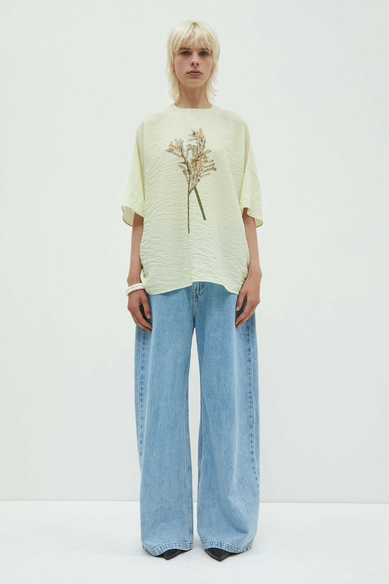 Creme Blouse