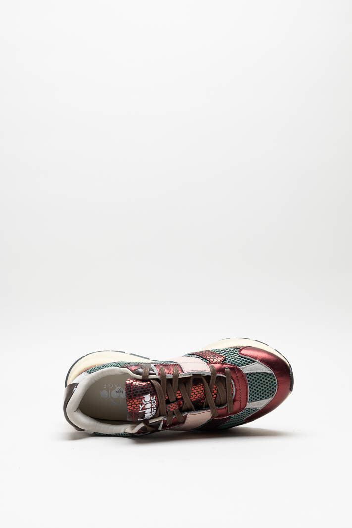 zoom in on Bordeaux Sneaker image Bordeaux Sneaker image