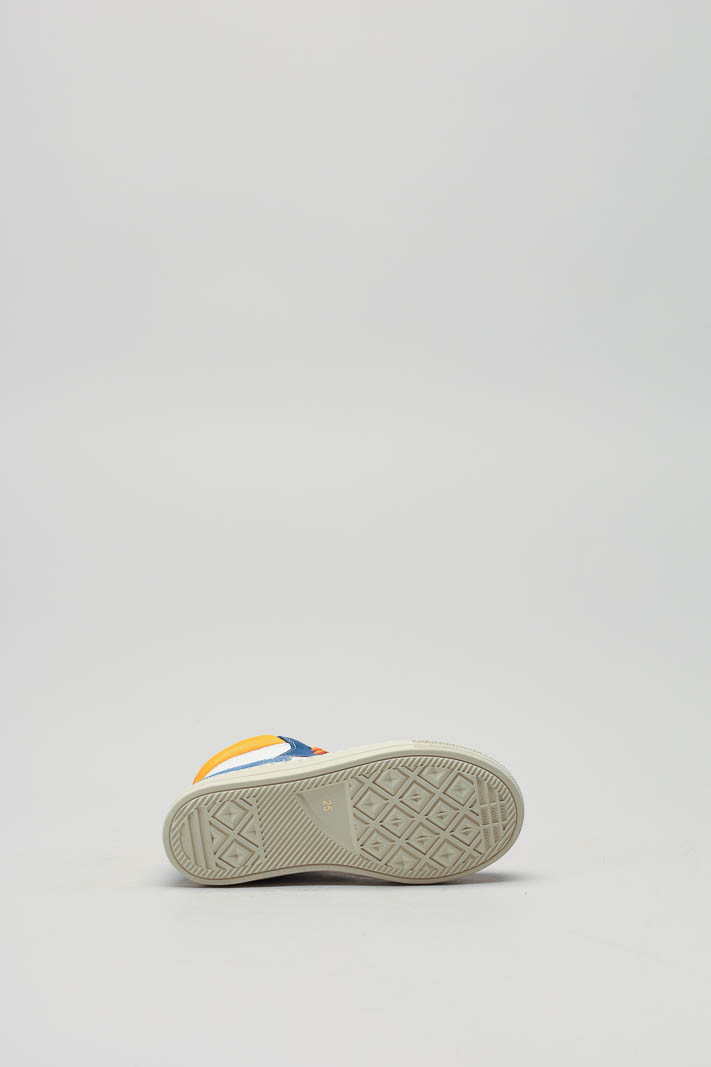 zoom in on Blauw Sneaker image Blauw Sneaker image