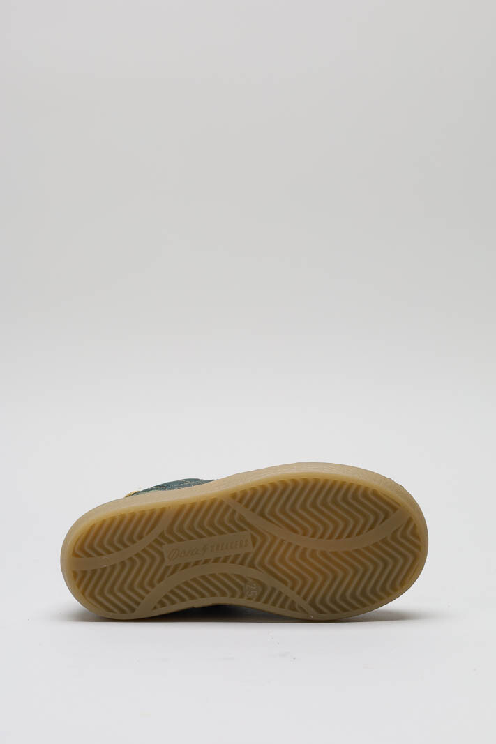 zoom in on Kaki Sneaker image Kaki Sneaker image