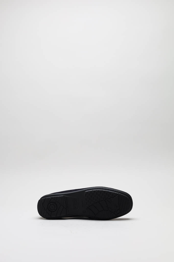 zoom in on Donkerblauw Mocassin image Donkerblauw Mocassin image