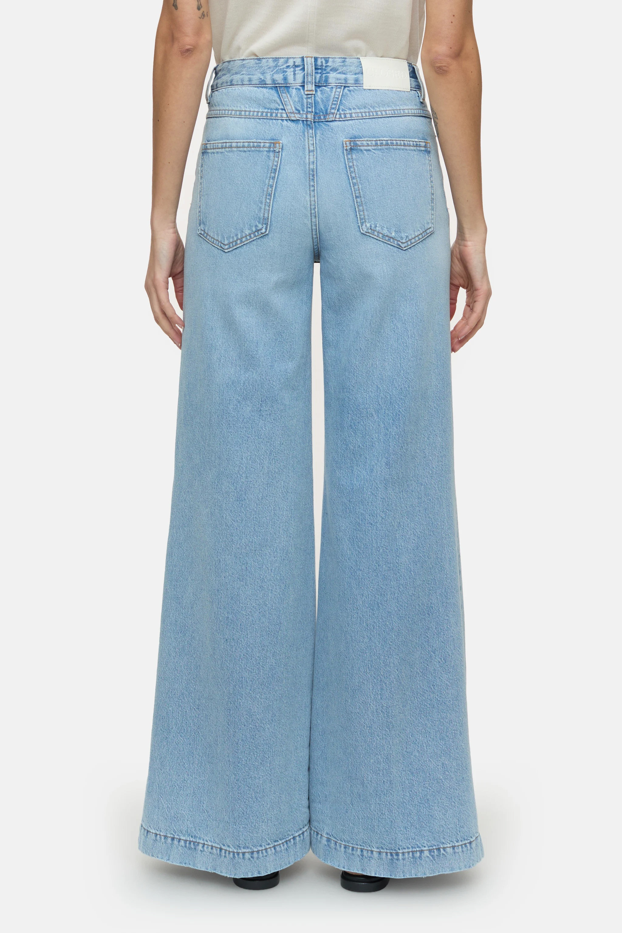 zoom in on Jeans Broek image Jeans Broek image