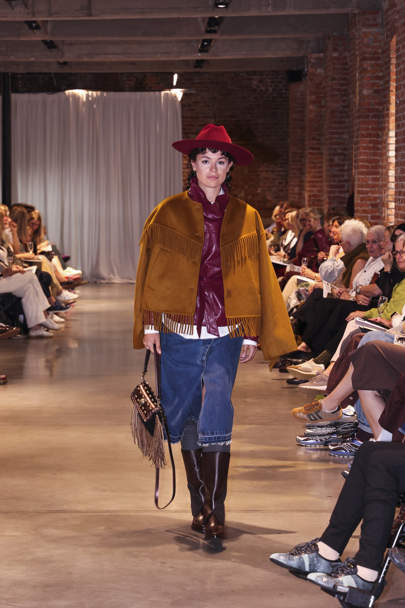 Runway Show PT.1 - 0.029