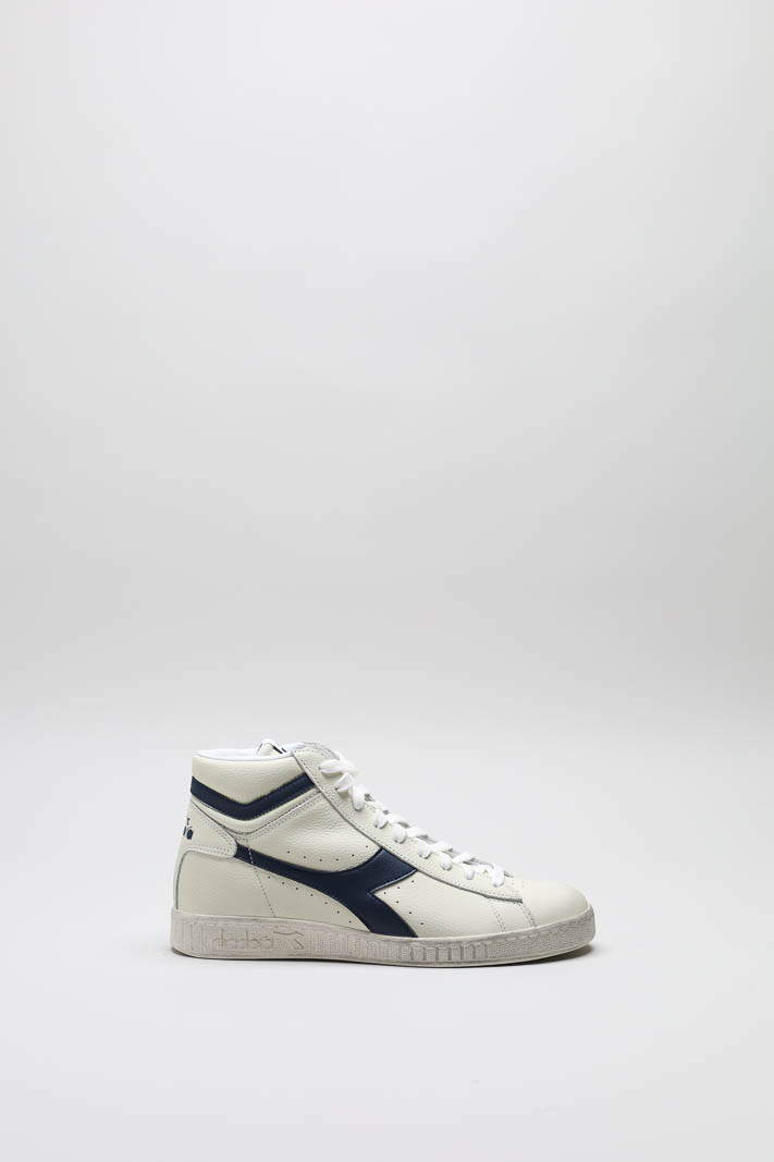 Ecru Sneaker