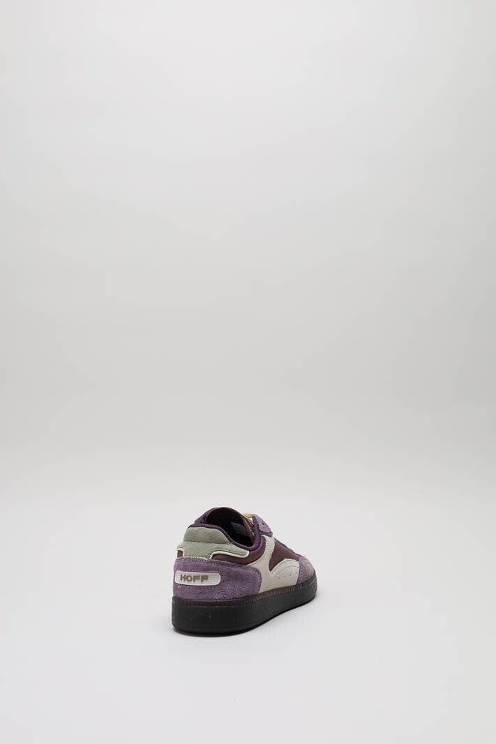 zoom in on Paars Sneaker image Paars Sneaker image
