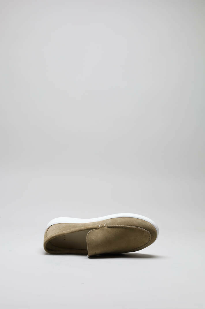 zoom in on Beige Instapper image Beige Instapper image
