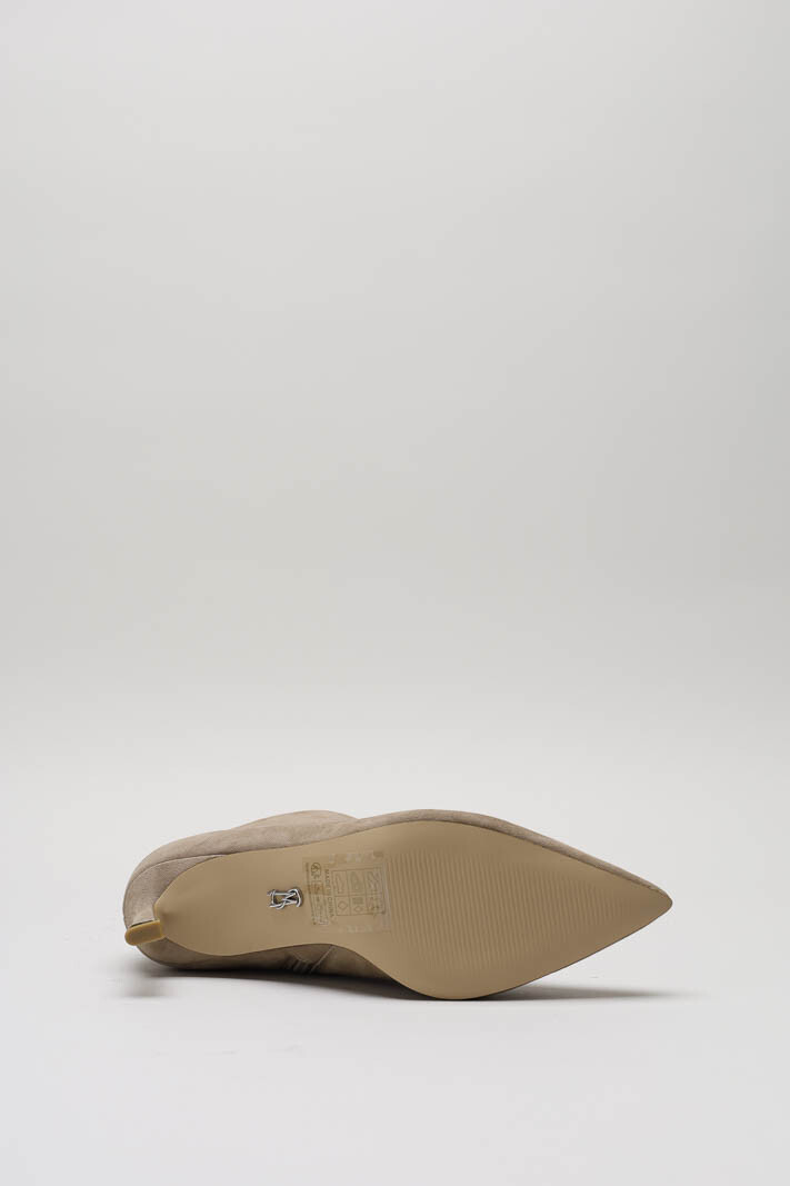 zoom in on Taupe Enkellaars hak image Taupe Enkellaars hak image
