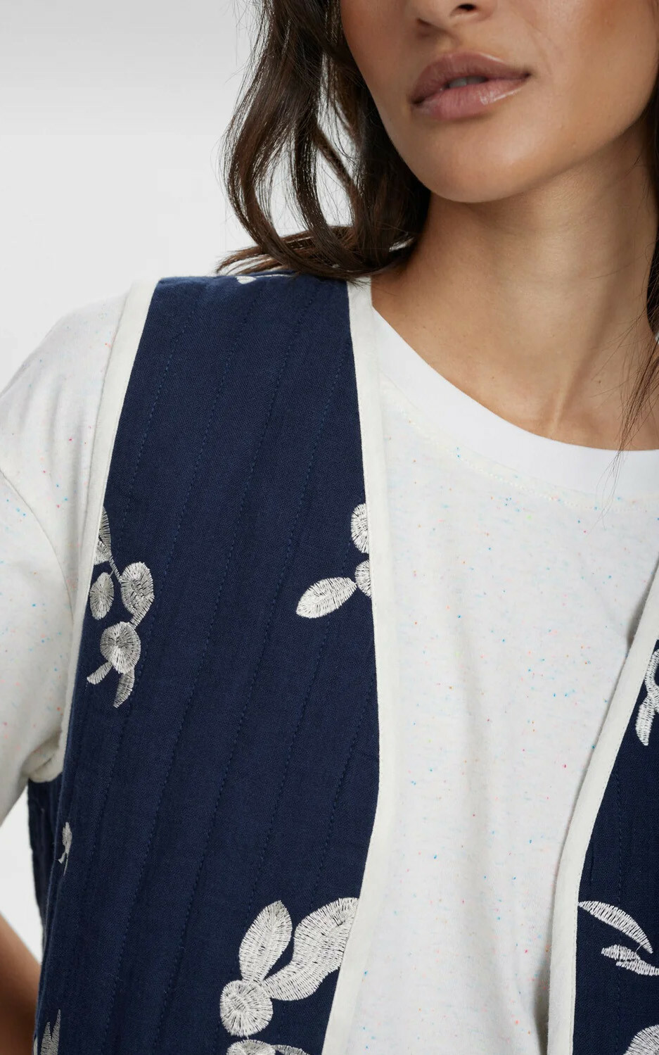 zoom in on Blauw Jas image Blauw Jas image
