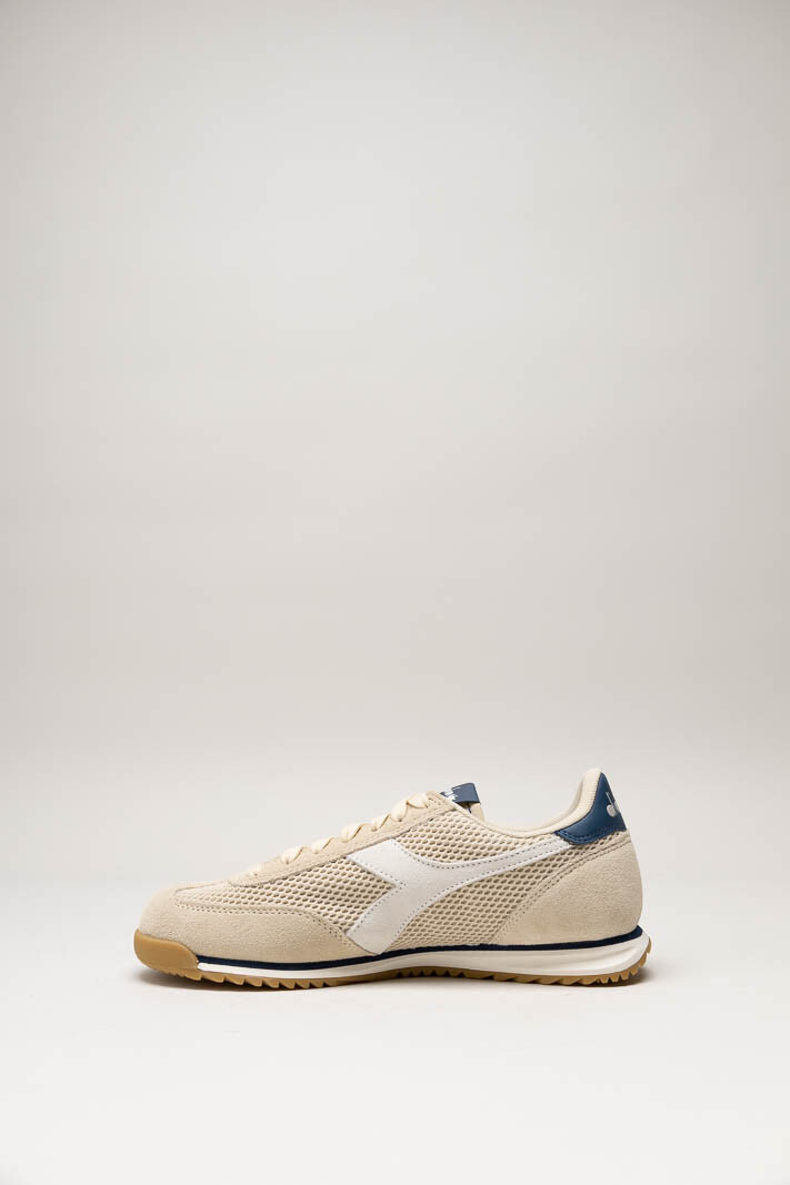 Beige Sneaker image