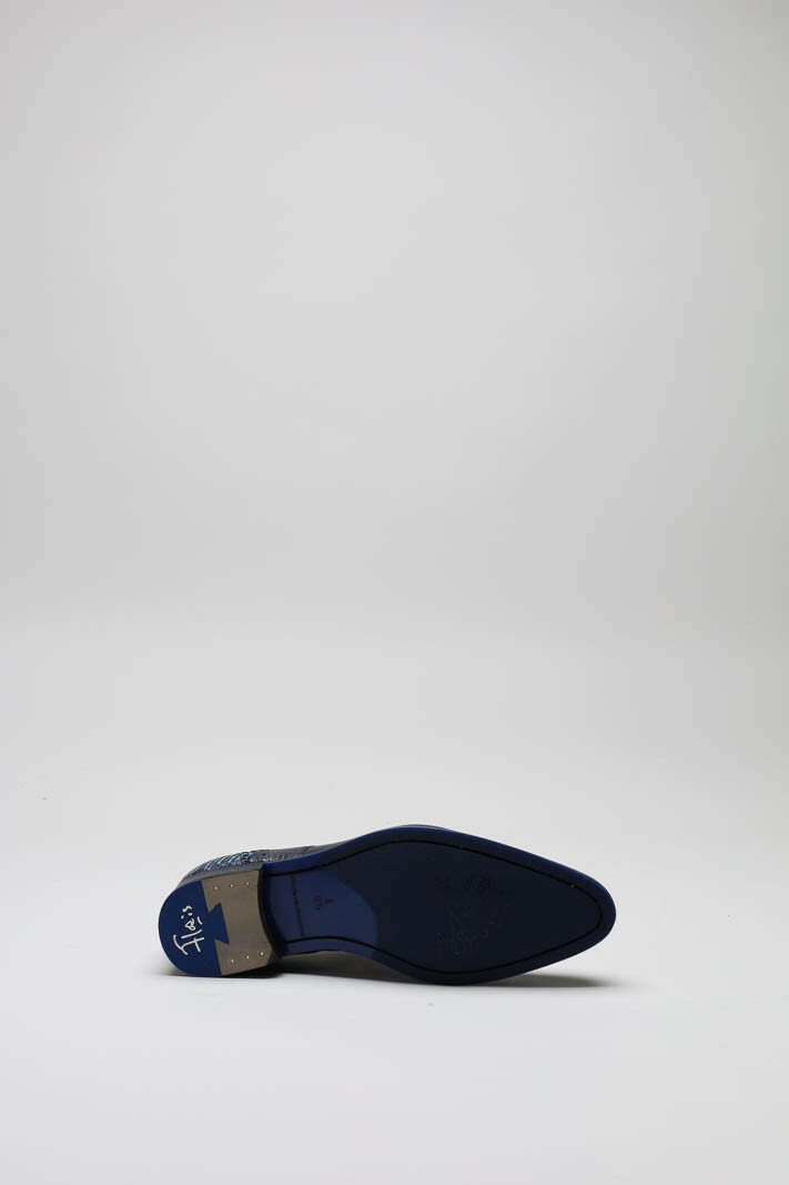 zoom in on Donkerblauw Veterschoen image Donkerblauw Veterschoen image