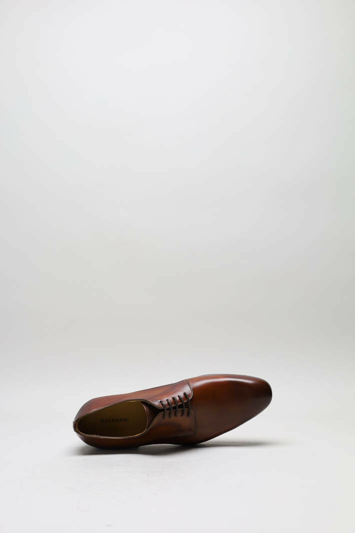 zoom in on Cognac Veterschoen image Cognac Veterschoen image