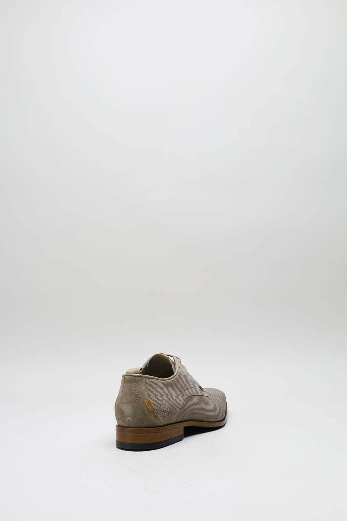zoom in on Taupe Veterschoen image Taupe Veterschoen image