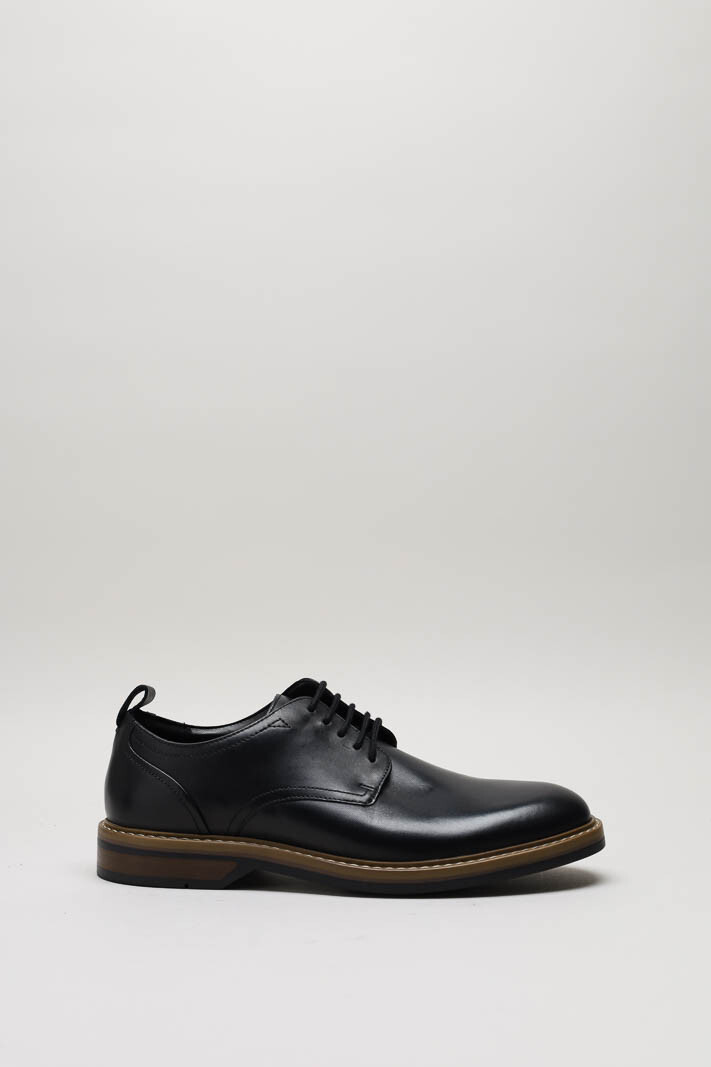 Zwart Veterschoen