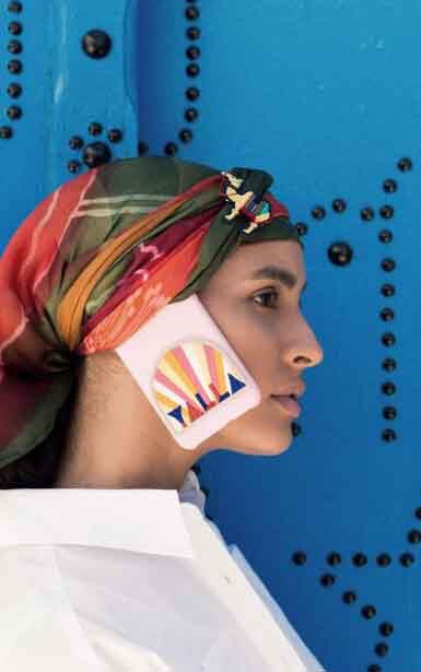 Geel Broches & pins image