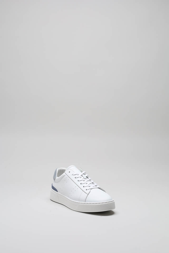 zoom in on Wit Sneaker image Wit Sneaker image