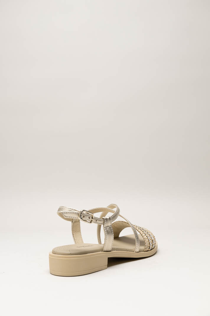 Goud Sandaal plat image