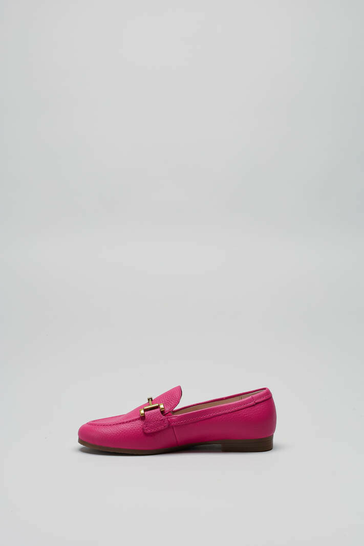 zoom in on Fuchsia Mocassin image Fuchsia Mocassin image