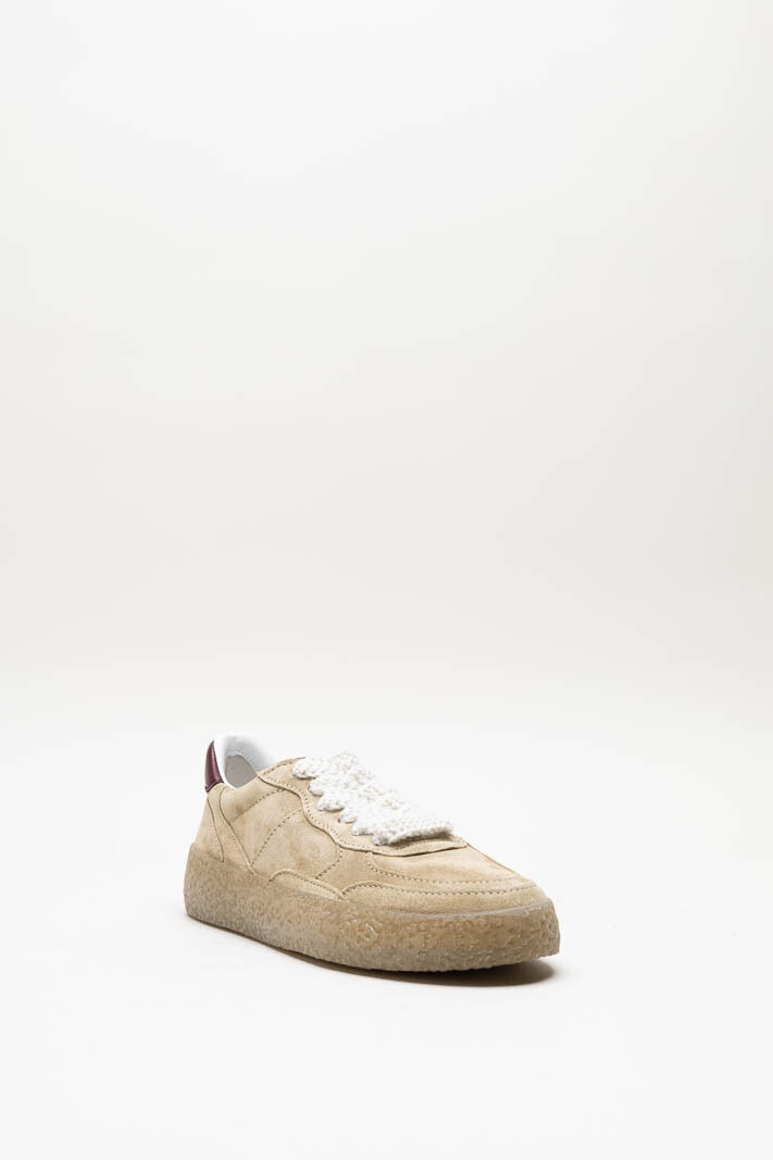 Beige Sneaker