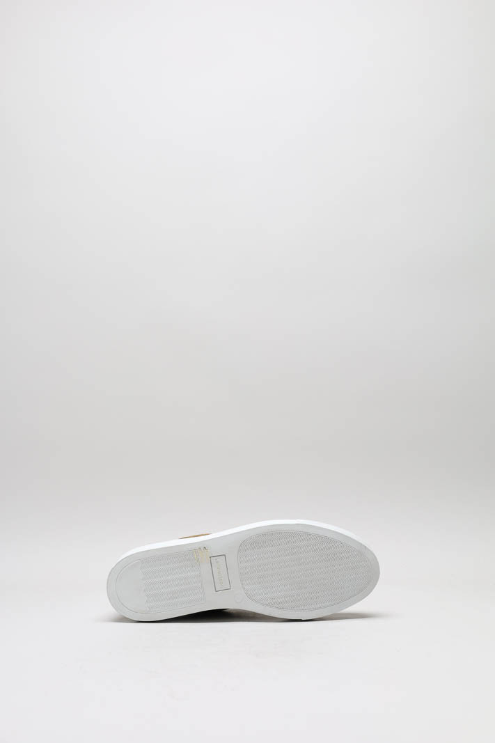 zoom in on Kaki Sneaker image Kaki Sneaker image