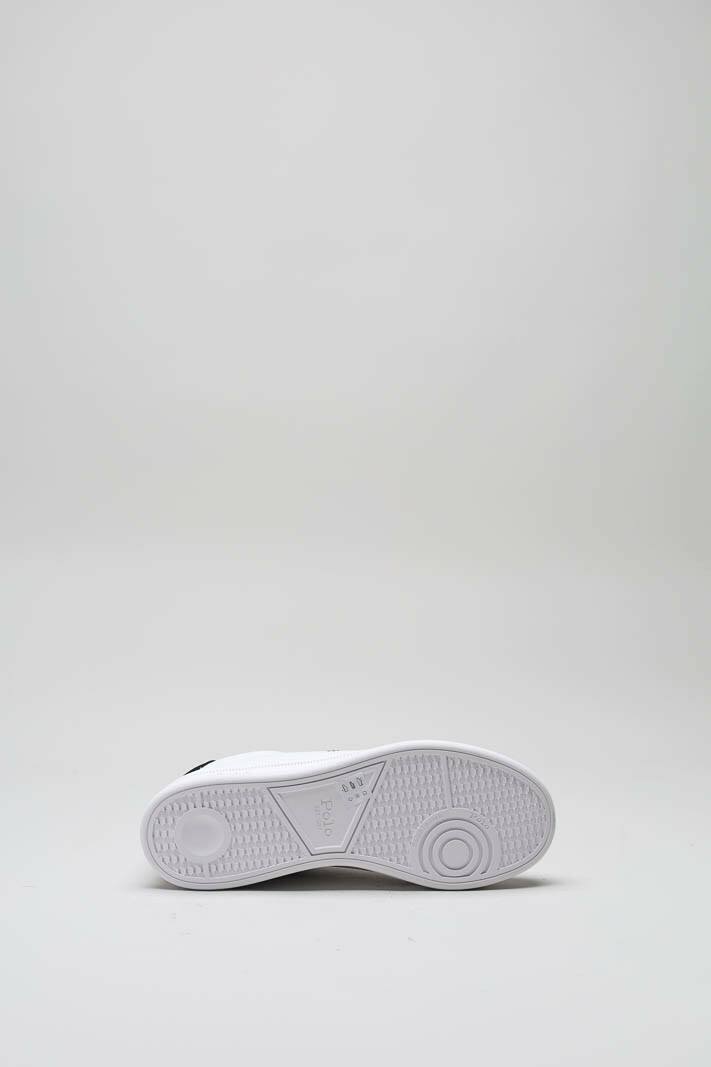 zoom in on Wit Sneaker image Wit Sneaker image