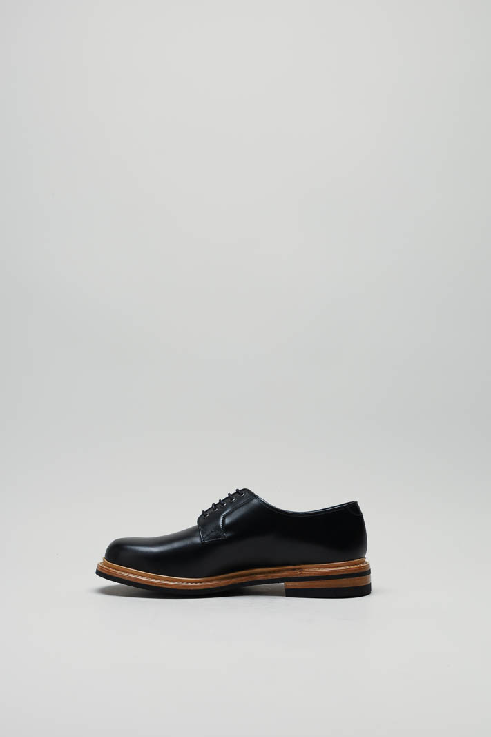 zoom in on Zwart Veterschoen image Zwart Veterschoen image