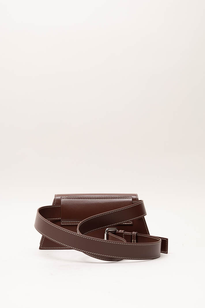 zoom in on Bruin Cross body image Bruin Cross body image