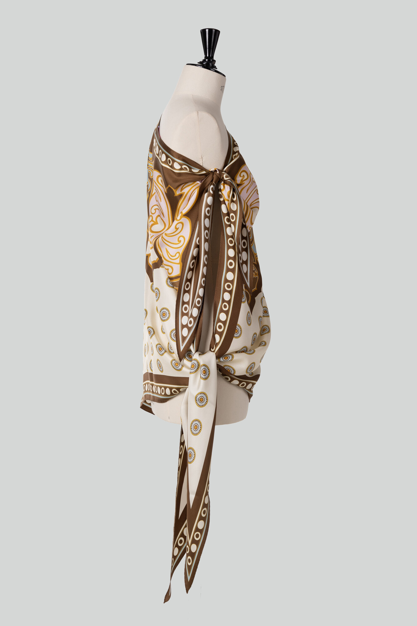 Bruin Blouse image