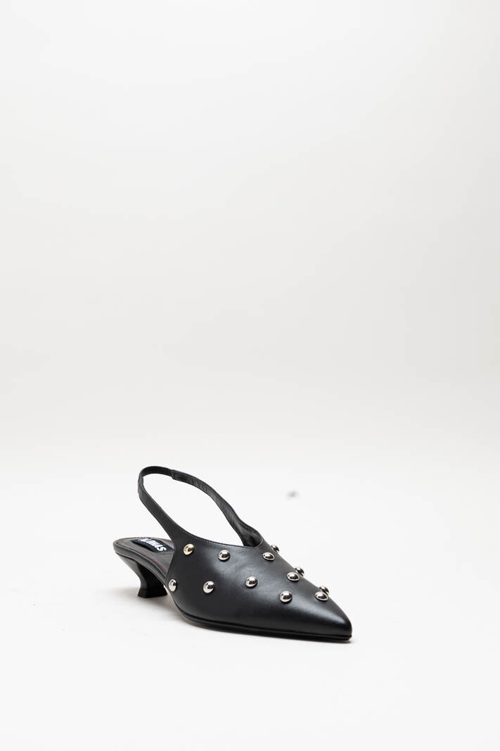 Zwart Pump