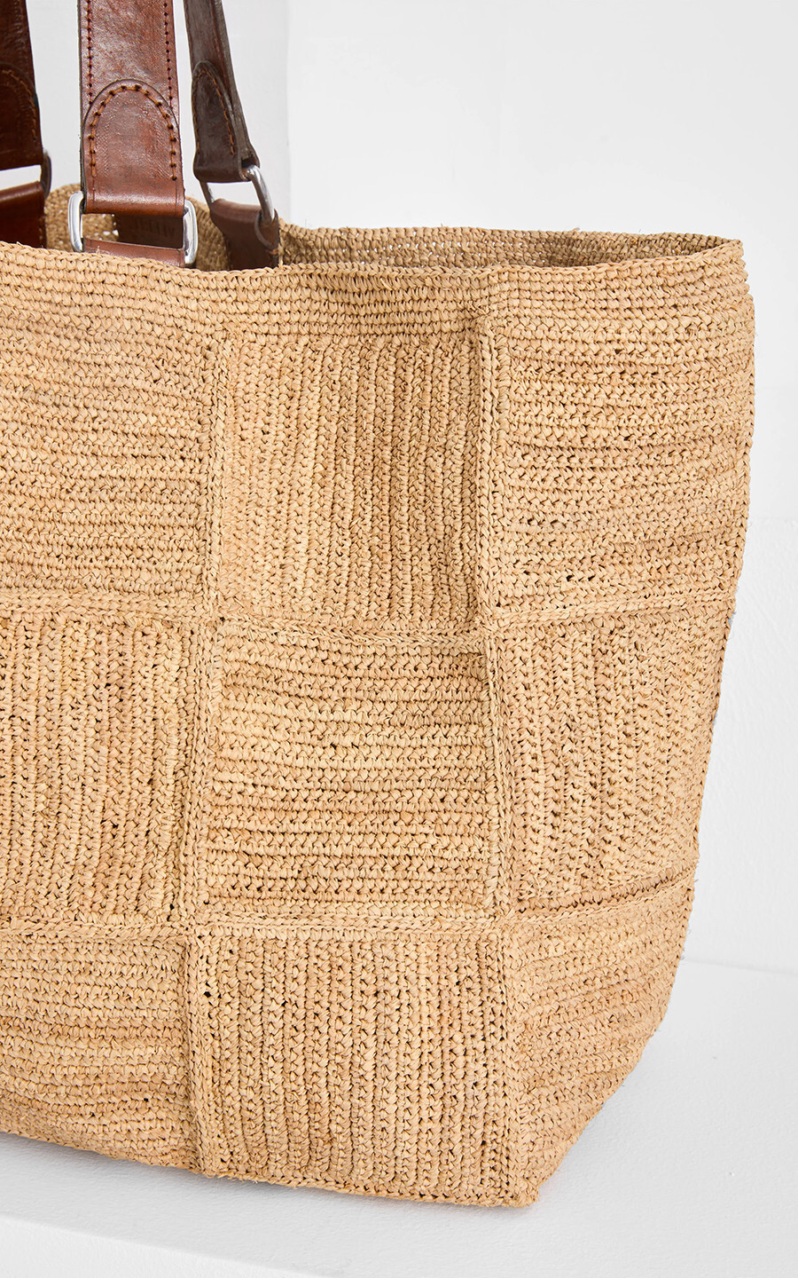 zoom in on Lichtbeige Handtas image Lichtbeige Handtas image
