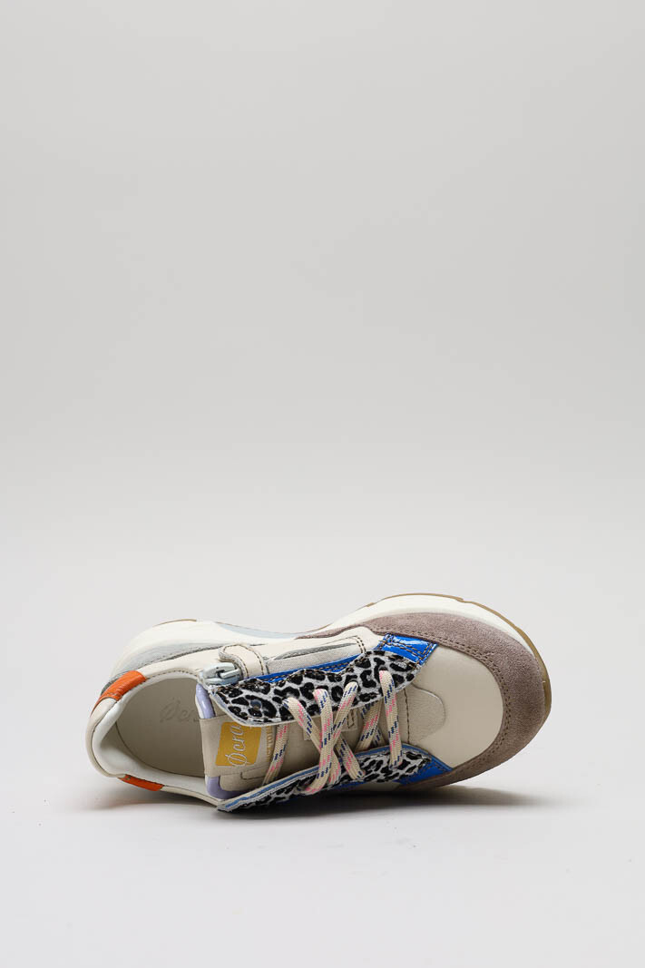 zoom in on Ecru Sneaker image Ecru Sneaker image