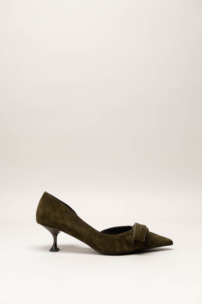 Kaki Pump
