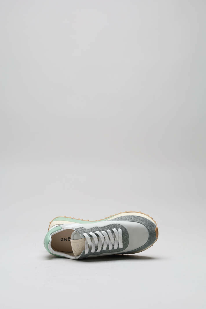 zoom in on Groen Sneaker image Groen Sneaker image