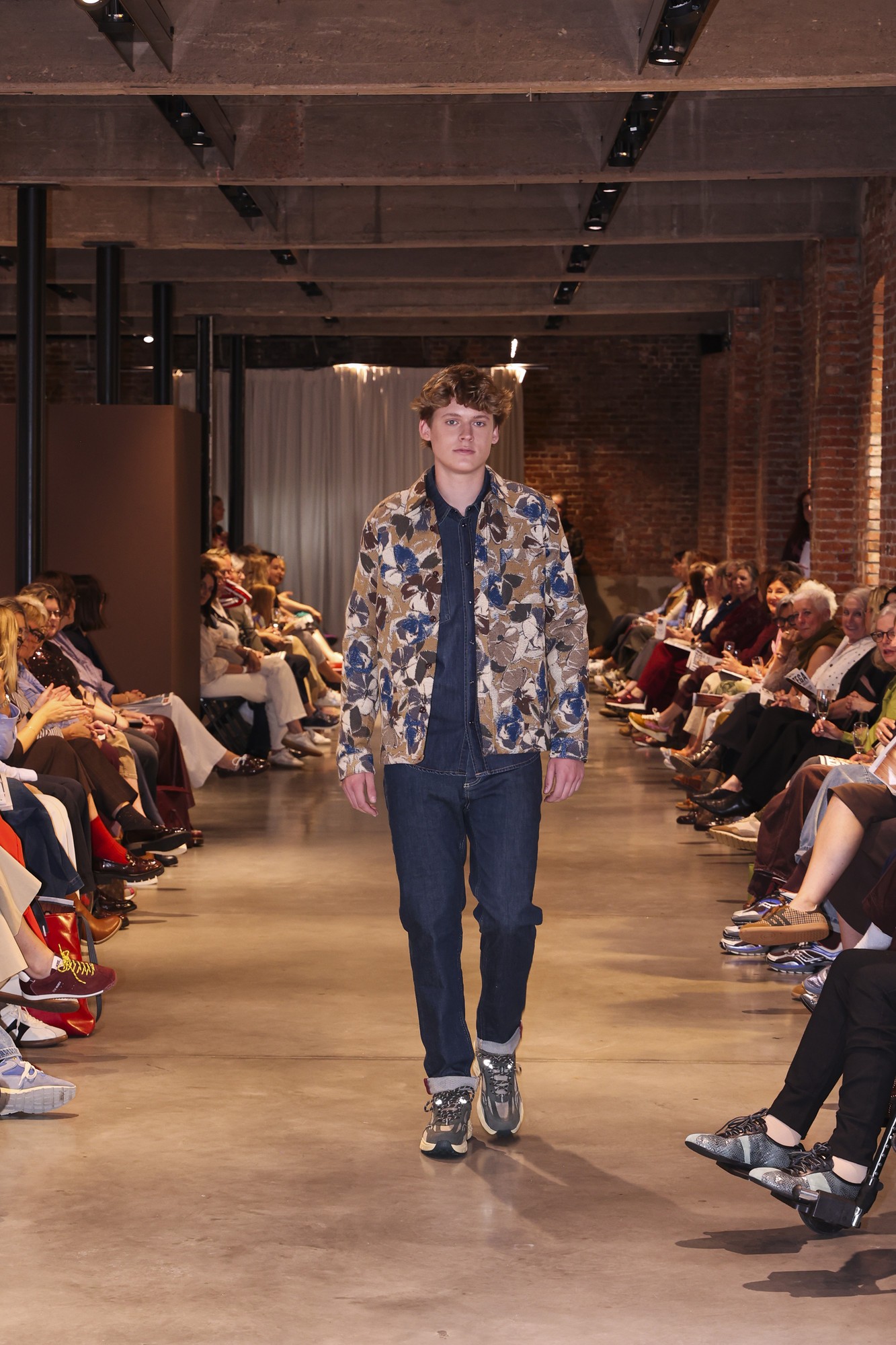 Runway Show PT.1 - 0.019