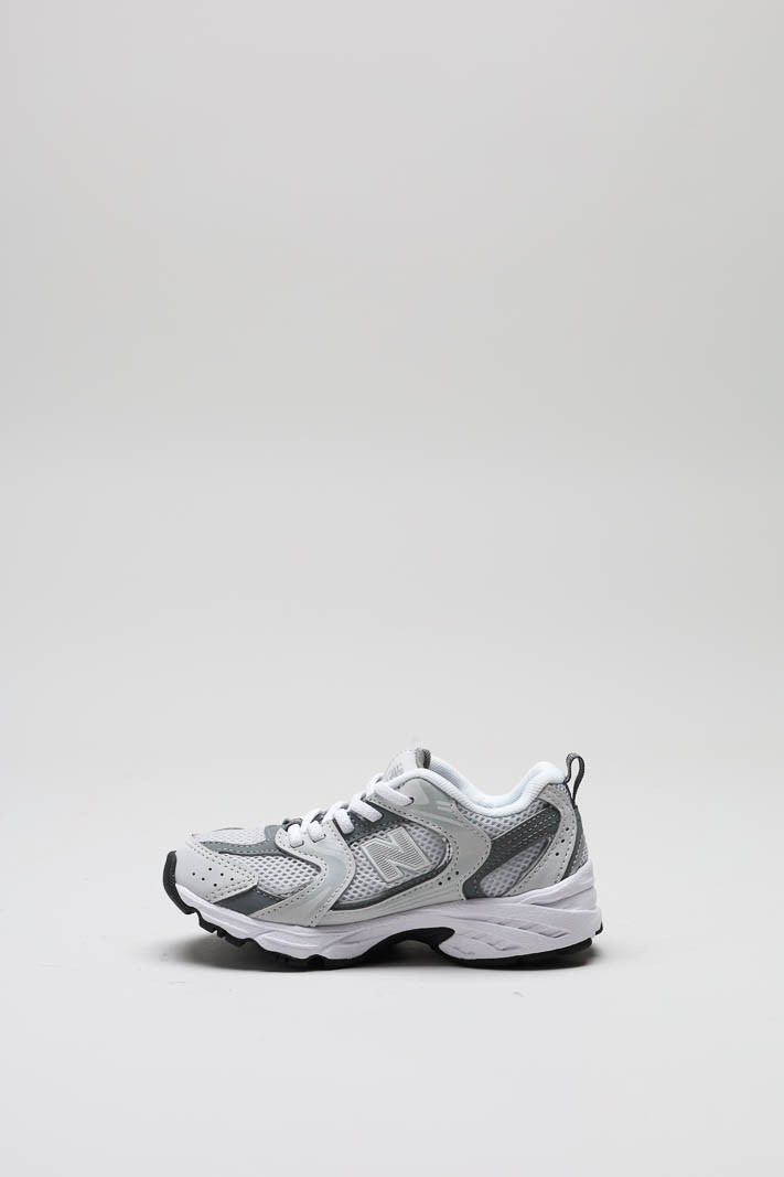 zoom in on Grijs Sneaker image Grijs Sneaker image