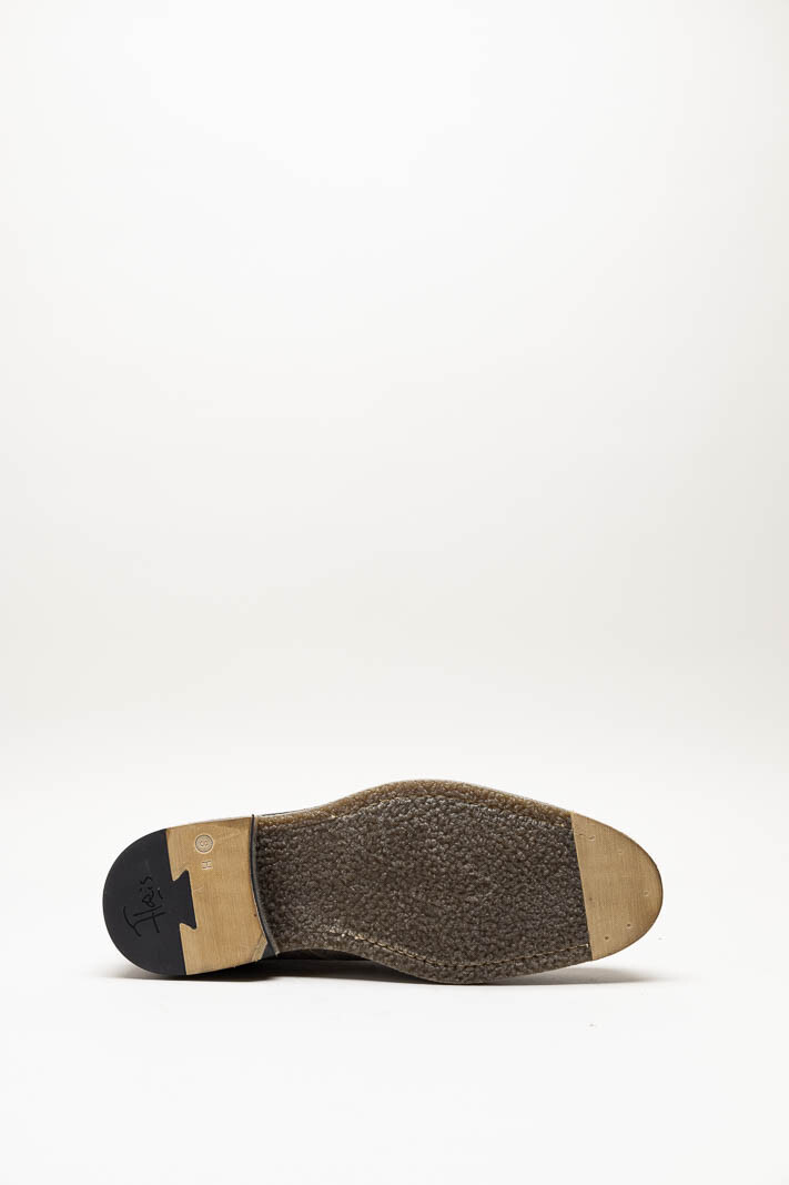 zoom in on Taupe Veterschoen hoog image Taupe Veterschoen hoog image
