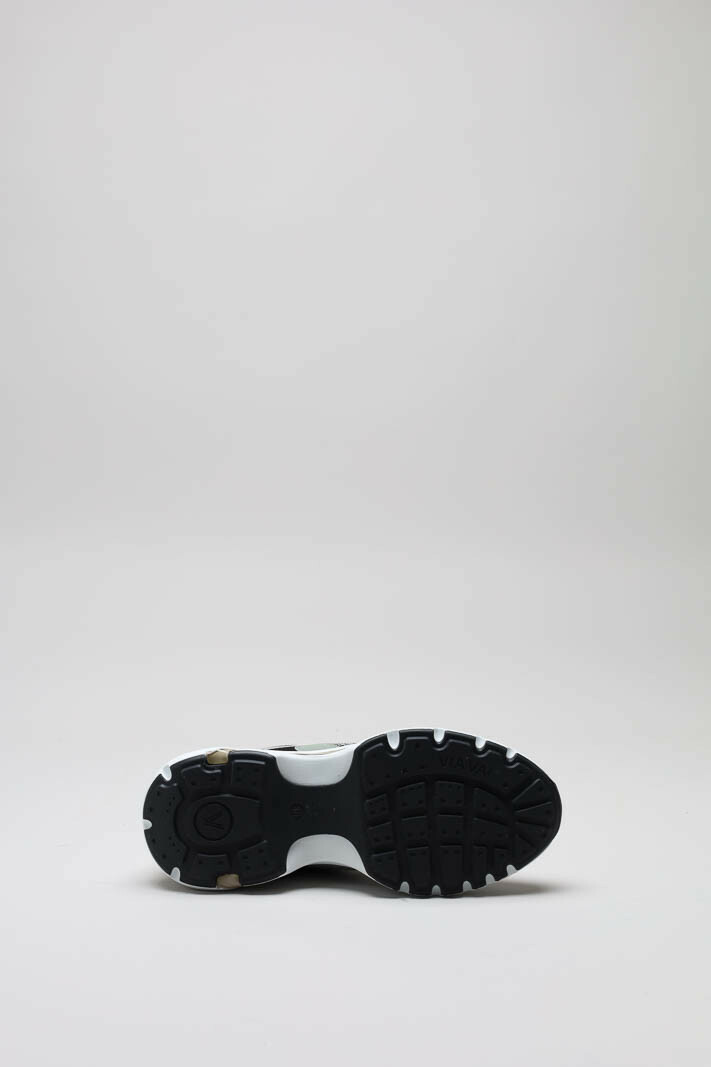 zoom in on Grijs Sneaker image Grijs Sneaker image