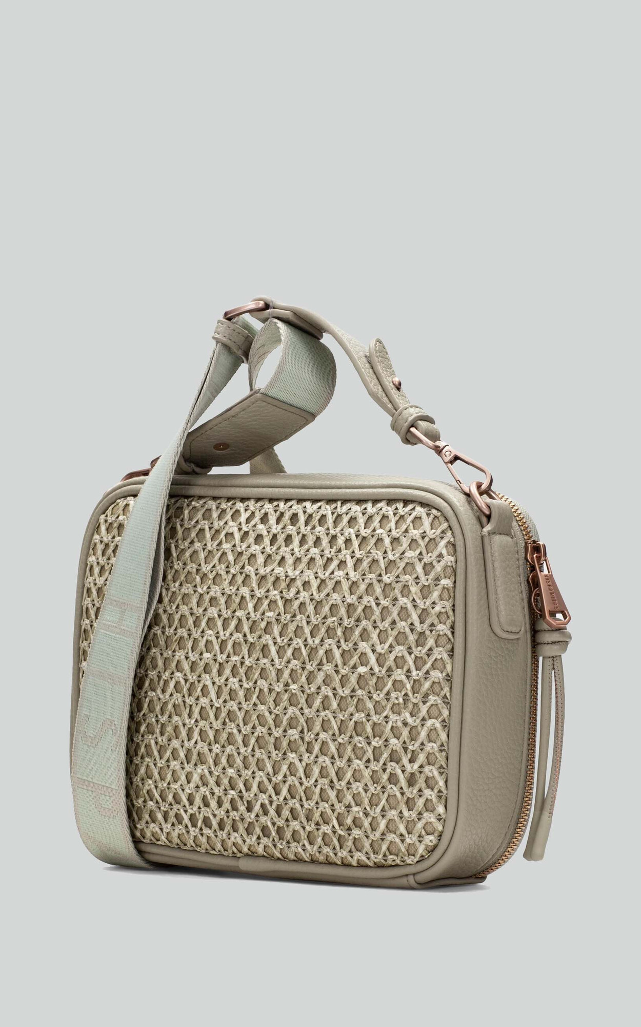 Groen Cross body image