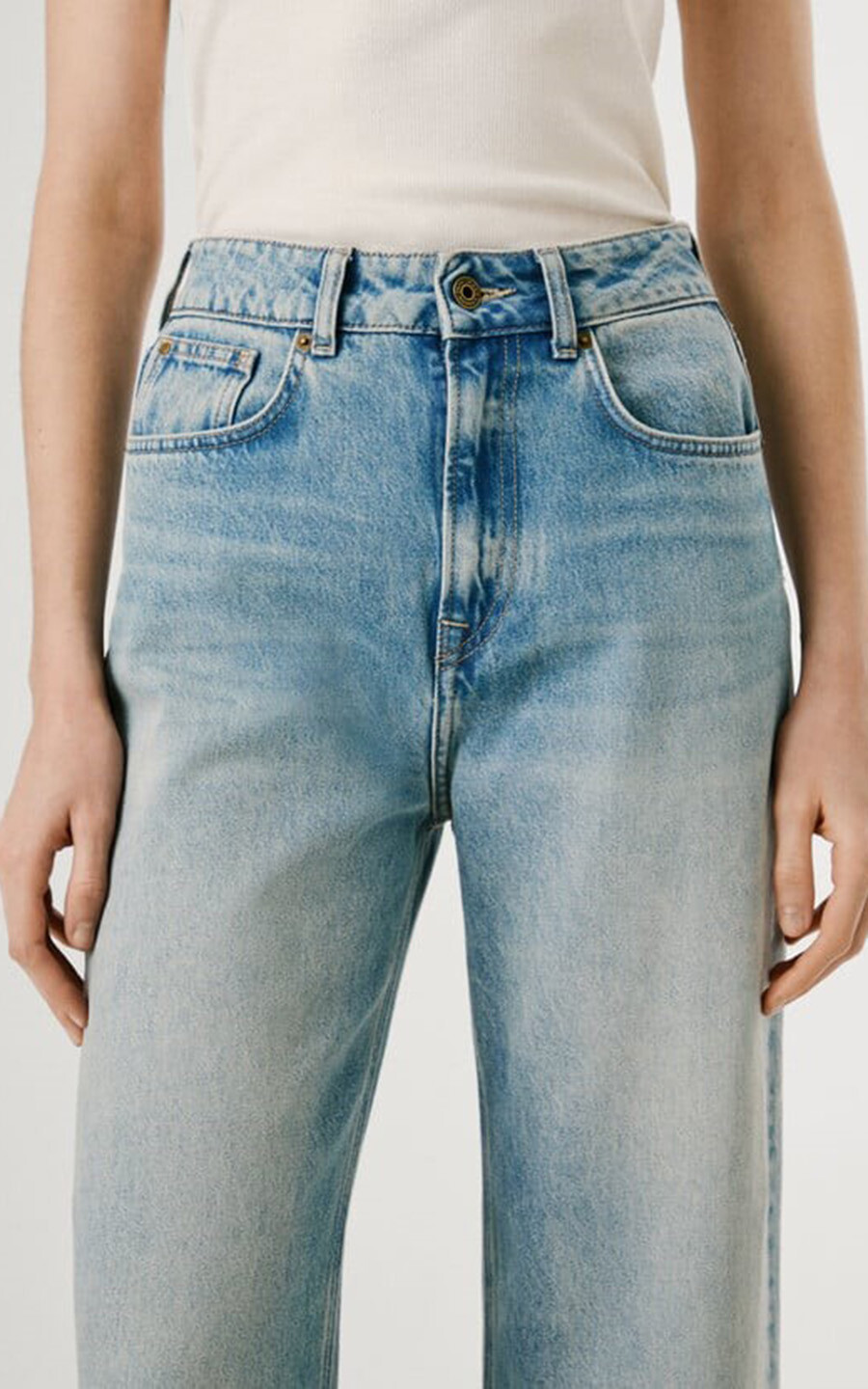 zoom in on Jeans Broek image Jeans Broek image