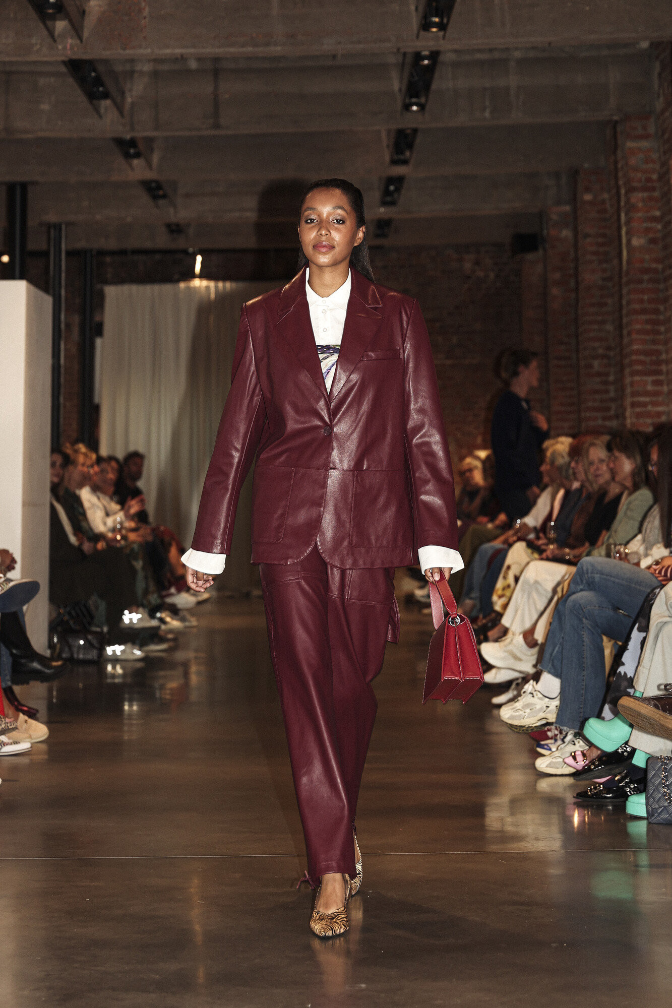 Runway Show PT.1 - 0.06