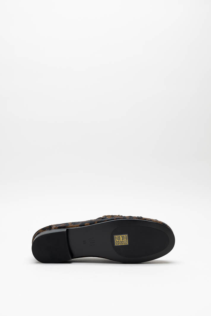 zoom in on Bruin Mocassin image Bruin Mocassin image