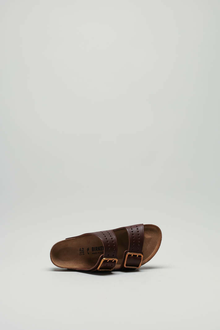 zoom in on Bruin Slipper image Bruin Slipper image
