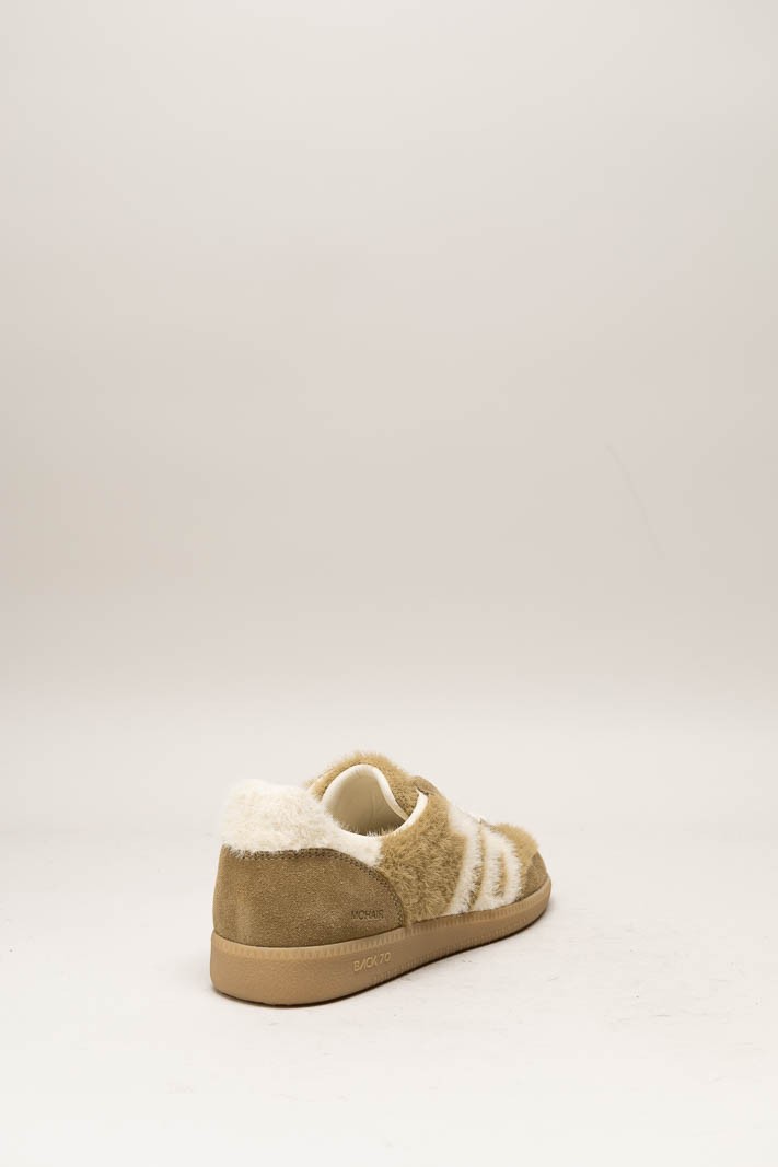 Beige Sneaker image