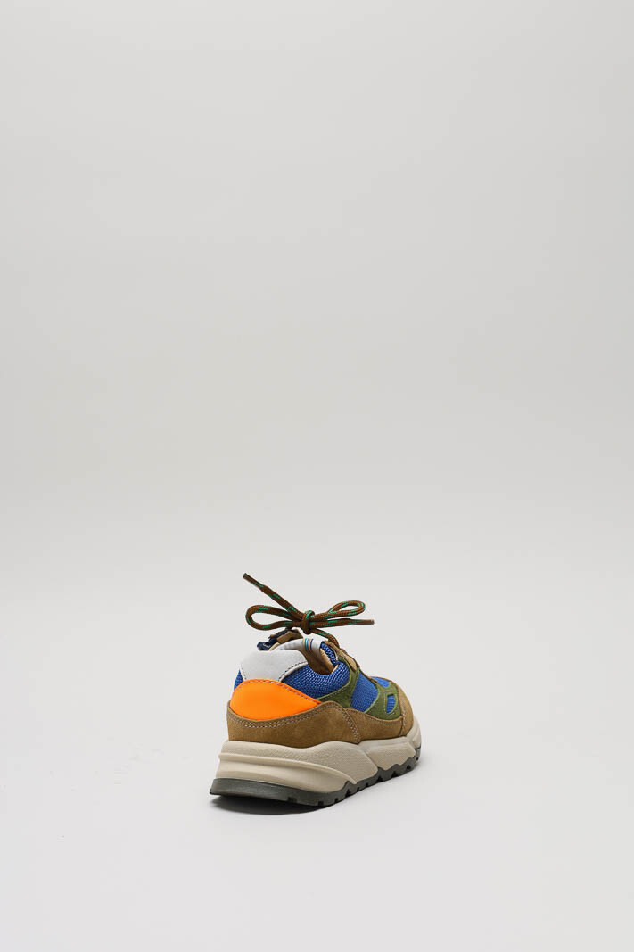 zoom in on Blauw Sneaker image Blauw Sneaker image