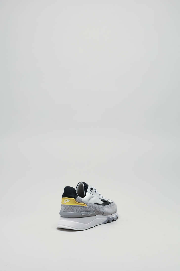 zoom in on Lichtgrijs Sneaker image Lichtgrijs Sneaker image