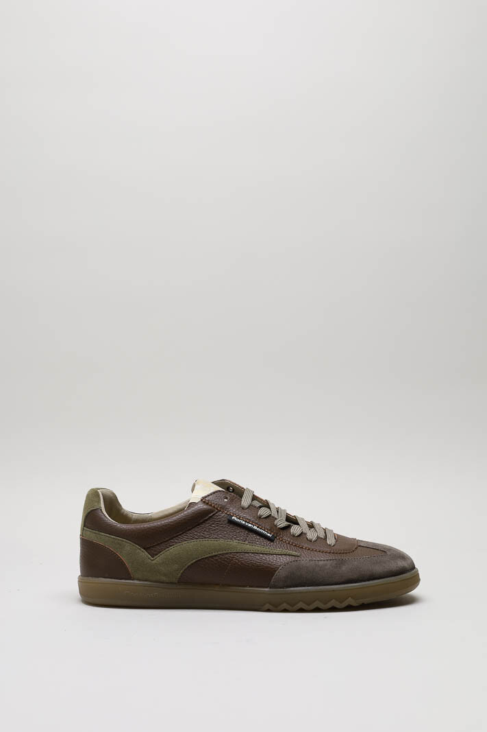 Bruin Sneaker